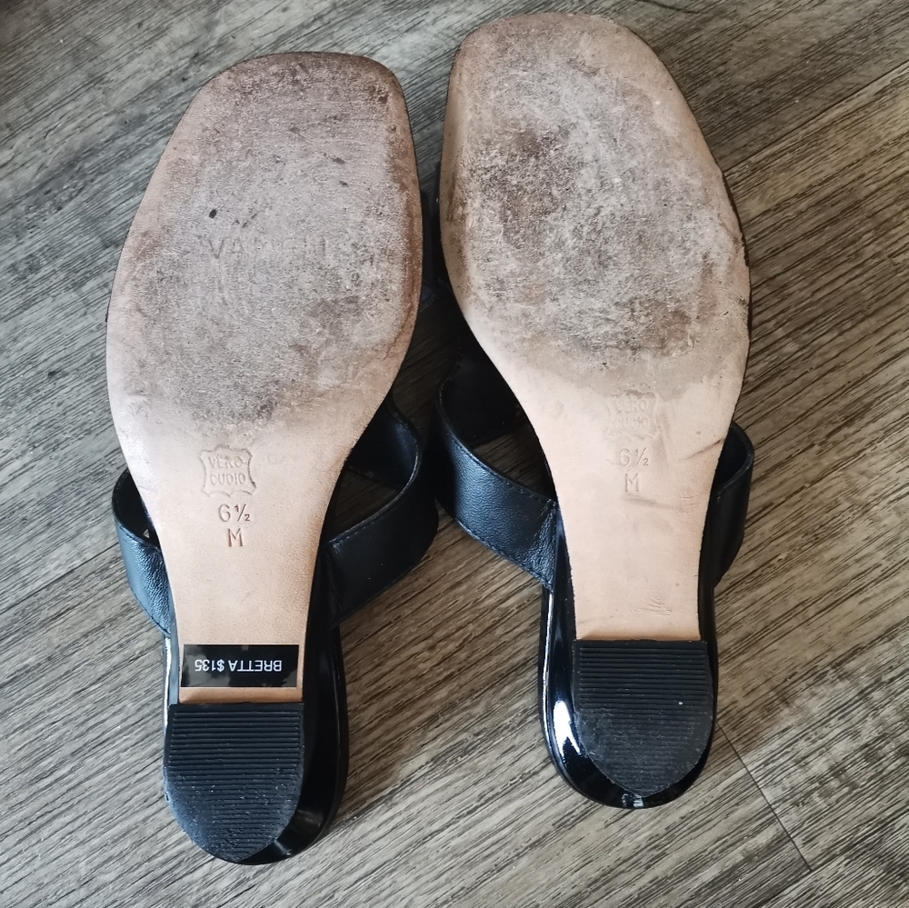 Vaneli Sandals - Picture 2 of 4